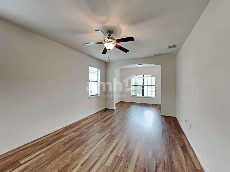 Building Photo - 11904 Winterset Cove Dr