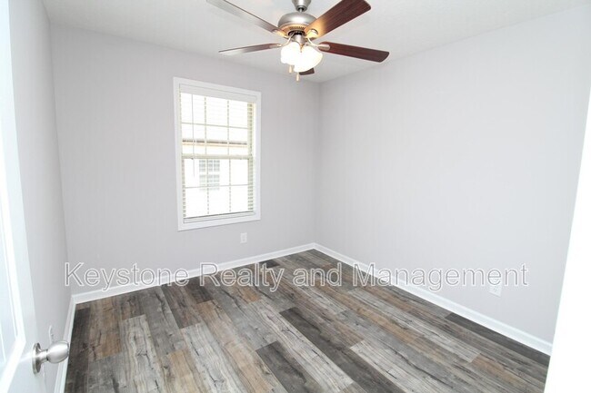 Building Photo - 1611 Railton Ct