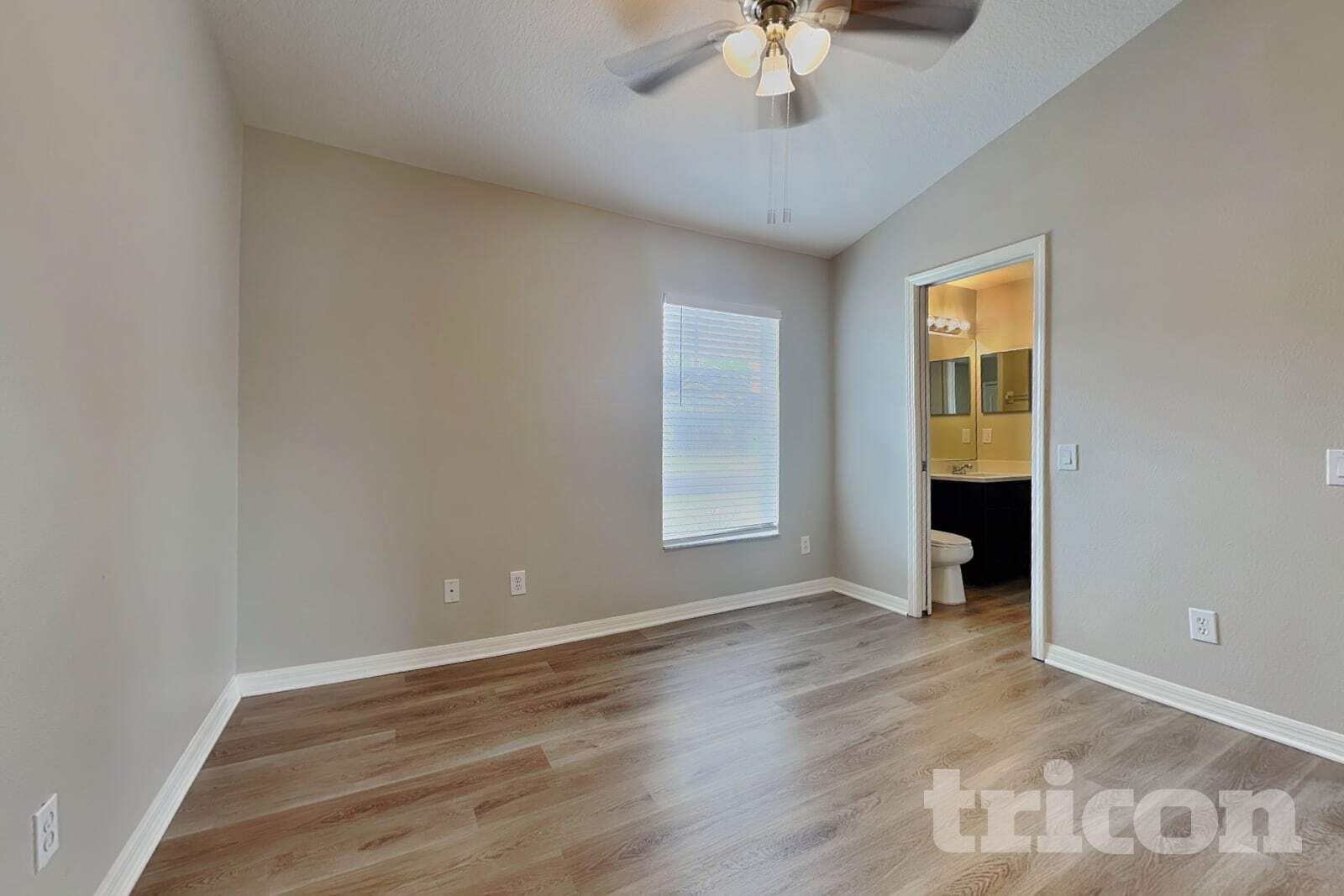 Building Photo - 31333 Heatherstone Dr