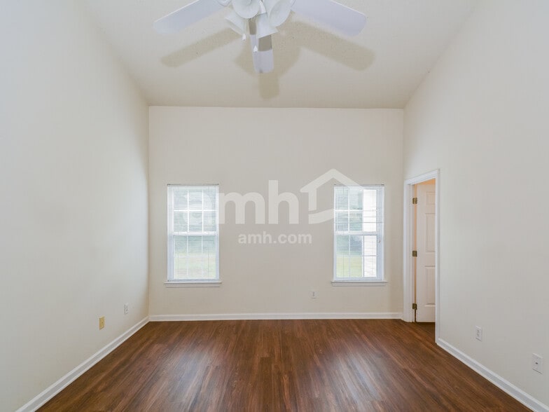 Building Photo - 5114 Gate Post Ln