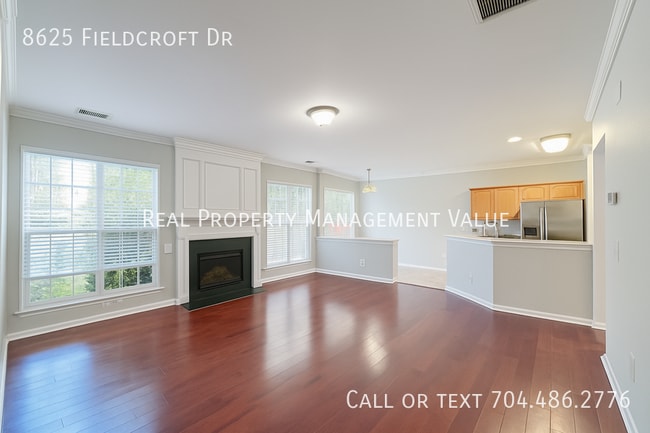 Building Photo - 8625 Fieldcroft Dr