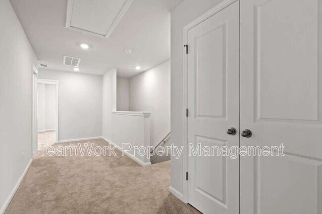 Building Photo - 124 Orchid Bloom Cir
