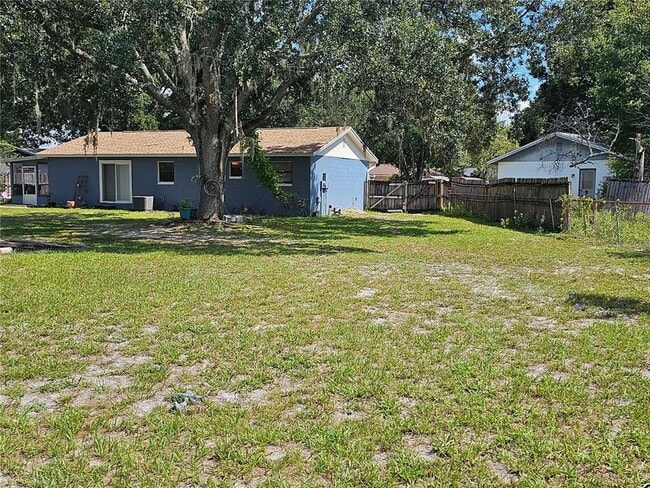 Building Photo - 7751 Segovia St