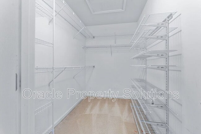 Building Photo - 7550 Maidenhead Dr