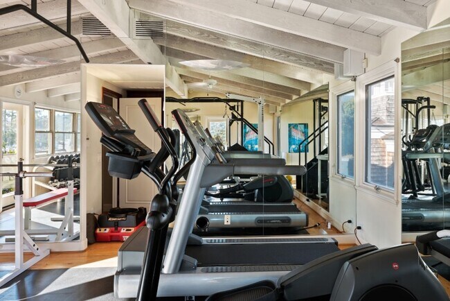 Building Photo - Stunning, Luxury La Jolla Shores Location with Panoramic Ocean Views!!