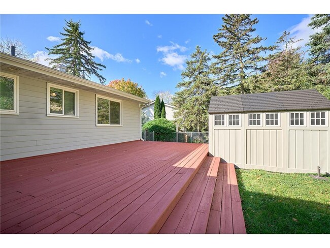 Building Photo - 8106 Dakota Ln