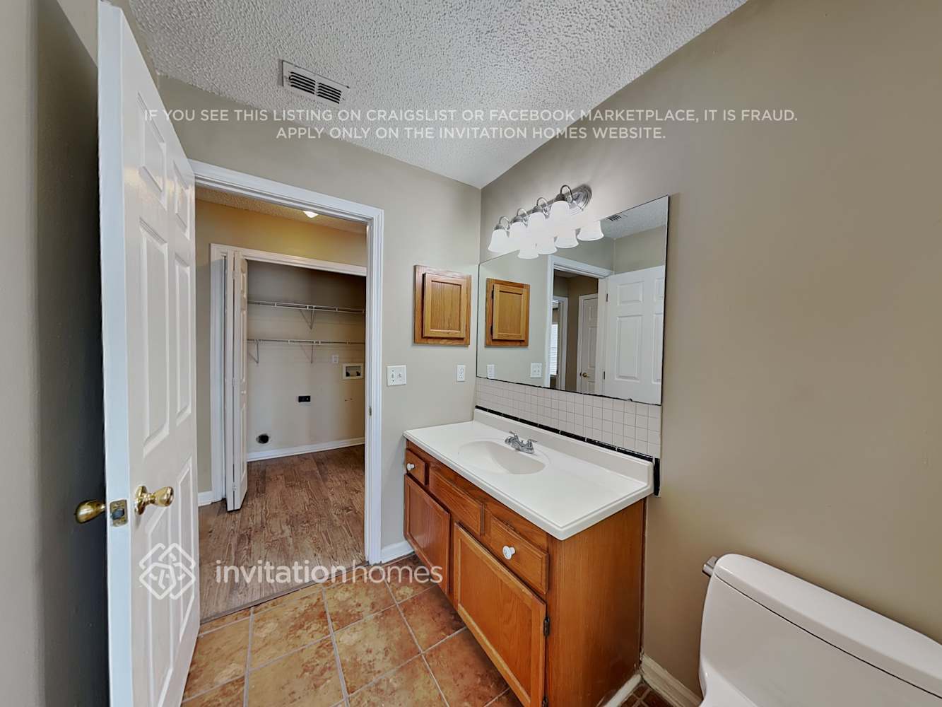 Building Photo - 7624 Fawn Lake Dr N