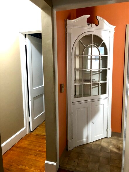 Building Photo - 2220 16th St