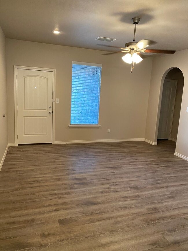 Building Photo - Beautiful Custom Brick Home "The Remington" Open Concept with huge backyard! JULY 1ST!