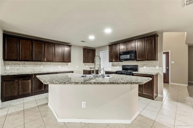 Primary Photo - 2926 Indwarra Ct