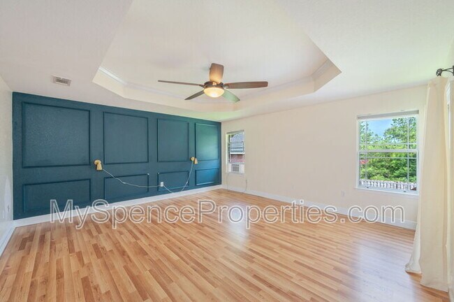 Building Photo - 618 Territory Ln