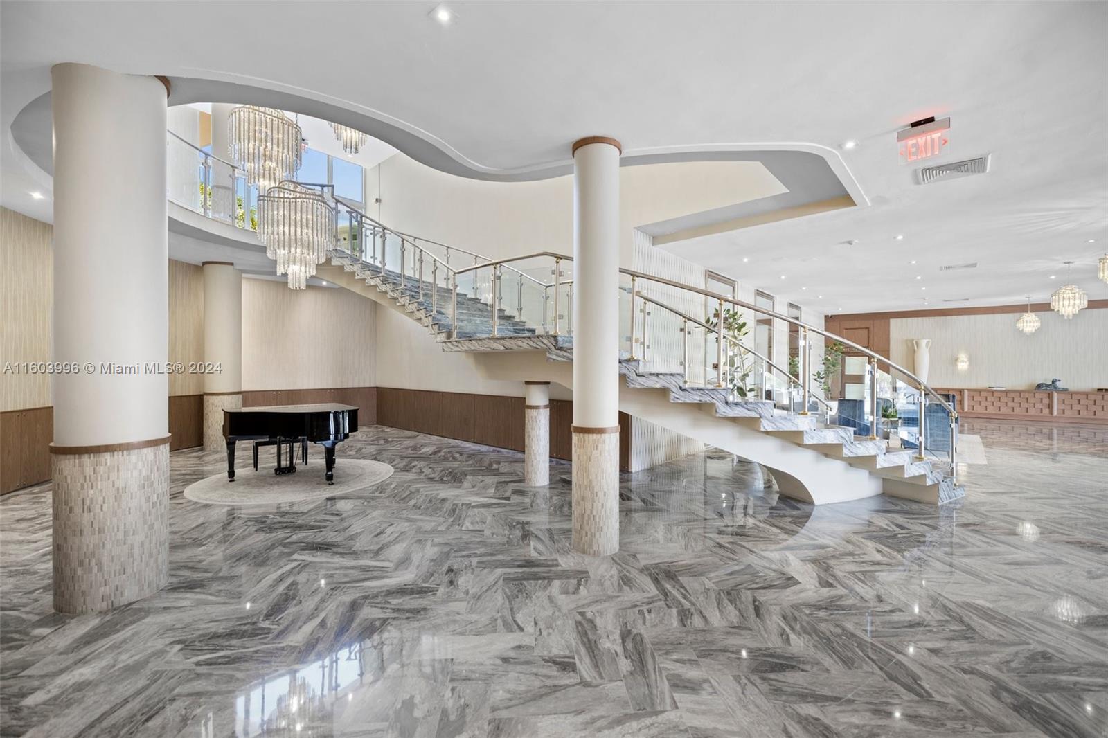 Building Photo - 5401 Collins Ave