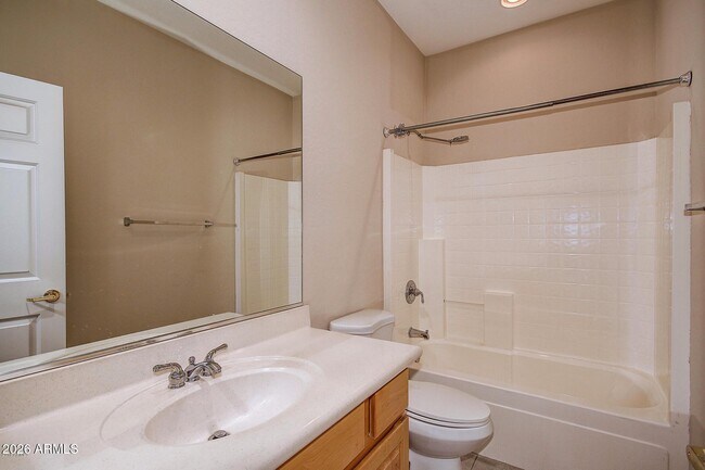 Building Photo - 2461 W Muirfield Dr