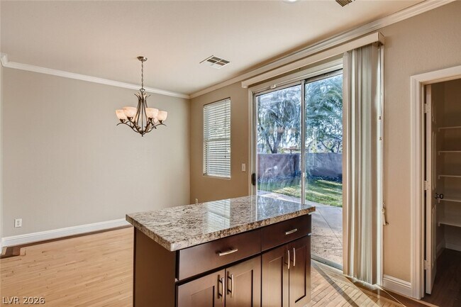 Building Photo - 4937 Naff Ridge Dr