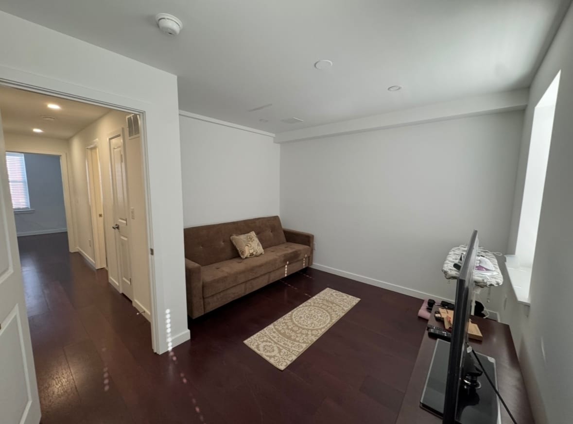 bedroom 3 - 3520 W Allegheny Ave