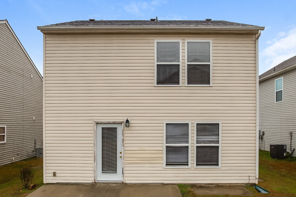 Building Photo - 834 Littleton Dr