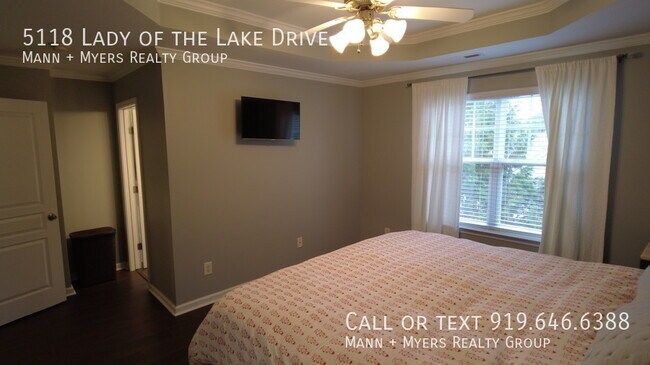 Building Photo - 5118 Lady of the Lake Dr