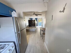 Building Photo - 631 Jefferson Ave