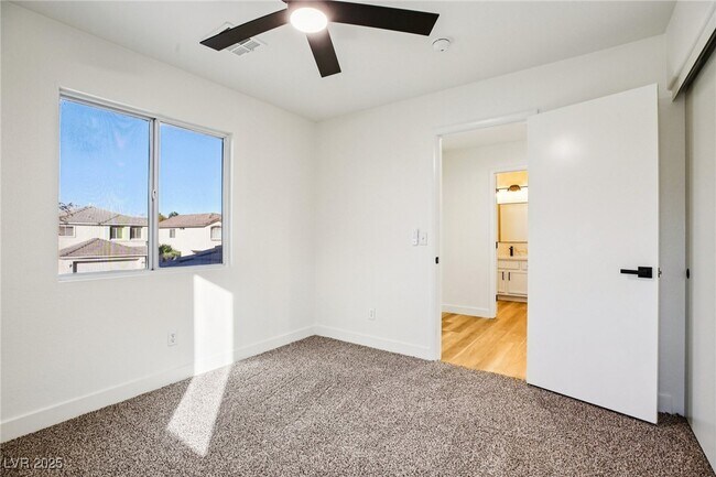 Building Photo - 6027 Riflecrest Ave