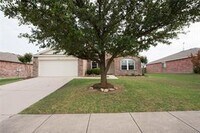 Building Photo - 1410 Eagles Nest Trail