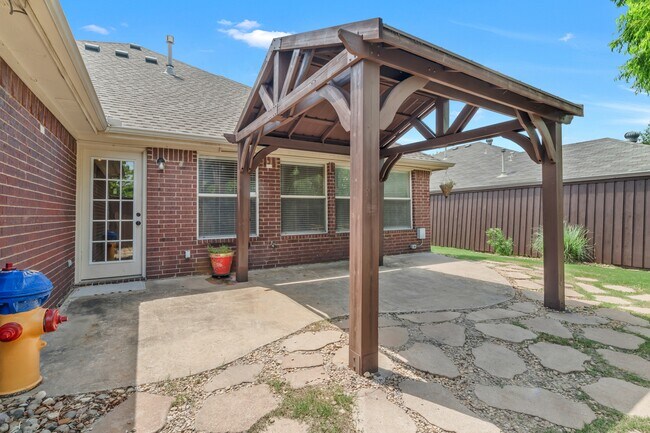 Building Photo - 6412 Autumn Trail