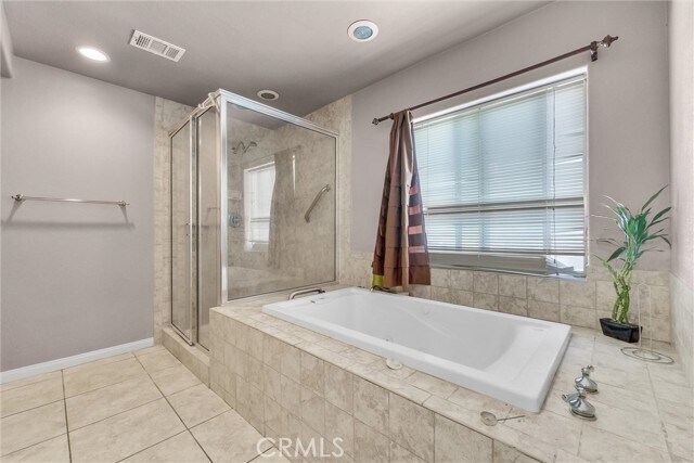 Building Photo - 5958 Quiroz Dr