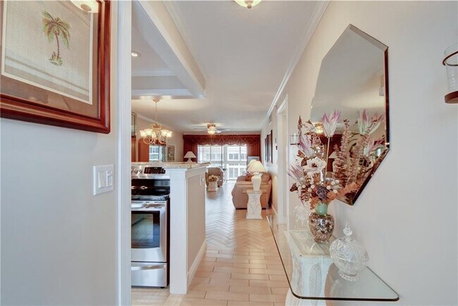 Building Photo - 1461 S Ocean Blvd