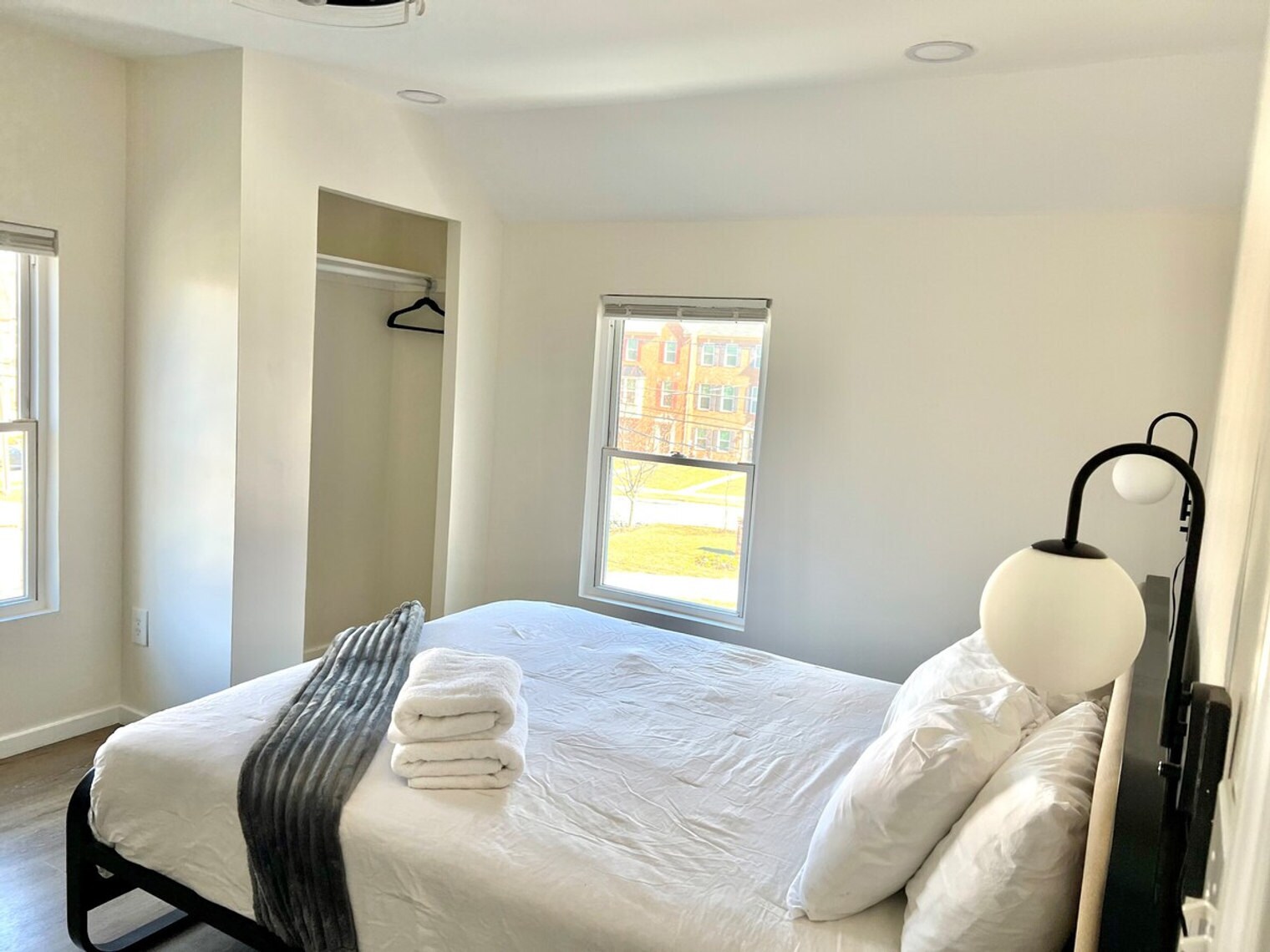 Building Photo - 6112 Modupeola Way