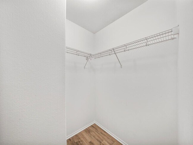 Building Photo - 526 Enchanted Springs Dr