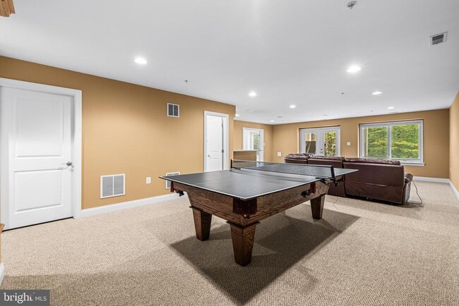 Building Photo - 6716 Newstead Ln