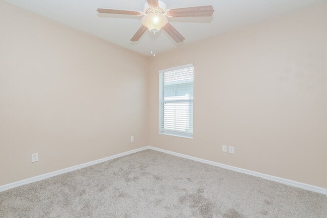 Building Photo - 1010 Larwood Pine Dr