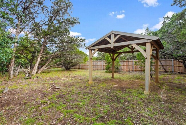 Building Photo - 20603 Ridgeview Rd