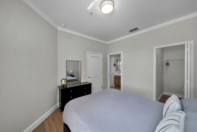 Building Photo - Serene Lakefront Living at Moody River Estates in NORTH FORT MYERS– Your Dream Home Awaits! 2BED/...