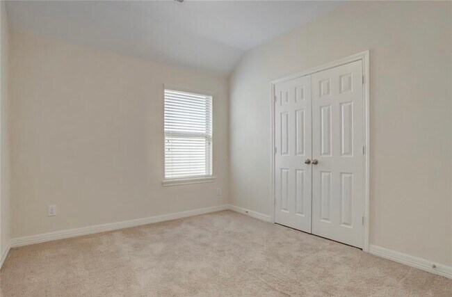 Building Photo - 9972 Spring Rock Ln