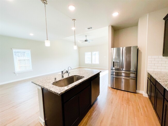 Building Photo - 8623 Oceanmist Cv Dr