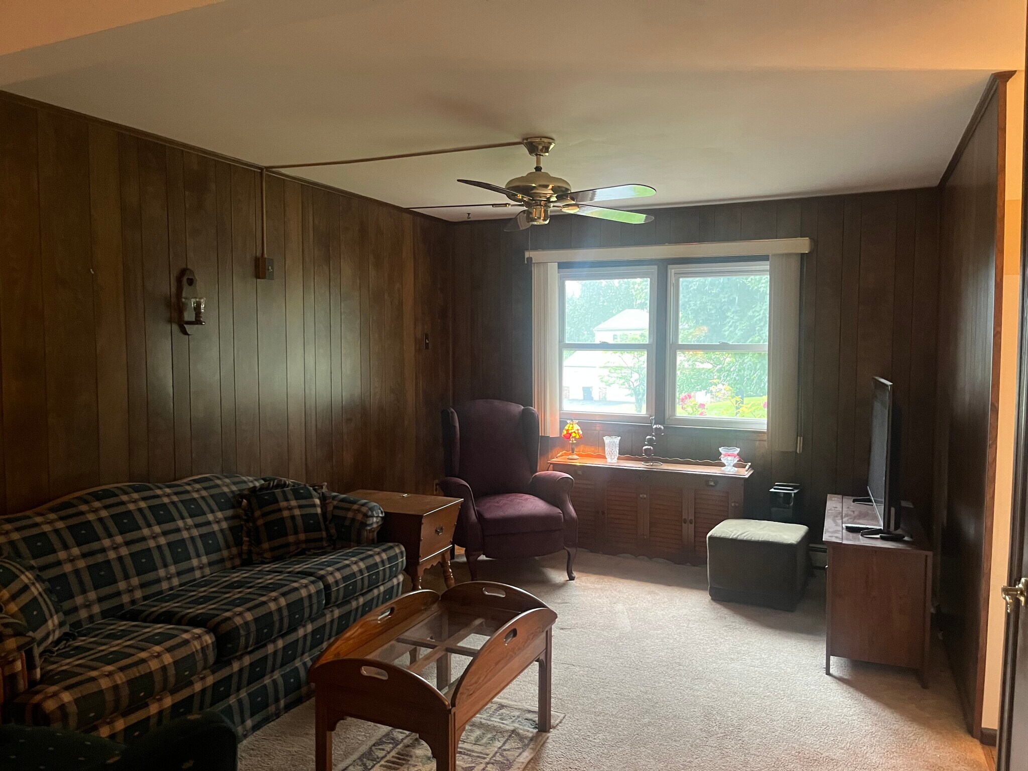 Building Photo - 2133 Dapple Dr