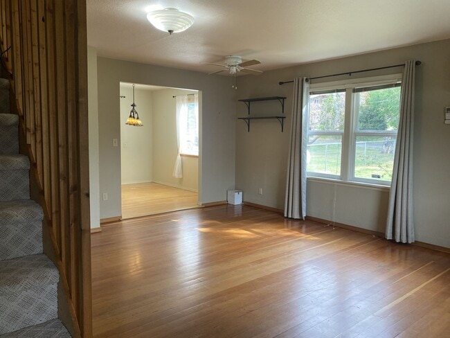 Building Photo - 3-Bedroom Home - Receive $300 off your fir...