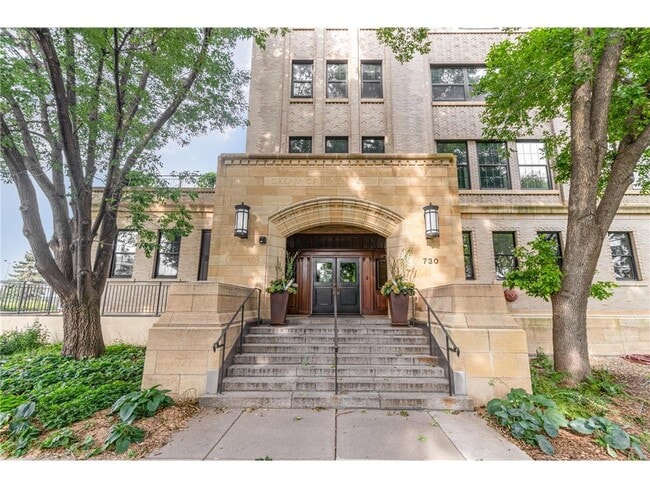 Building Photo - 730 Stinson Blvd NE