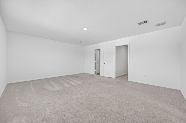Building Photo - 17938 Becker Lndg Dr
