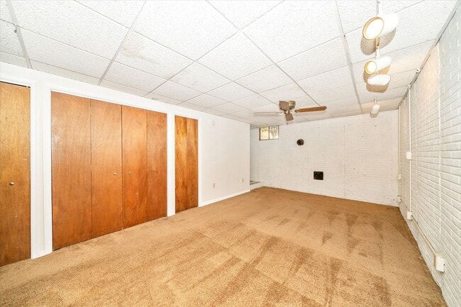 Building Photo - New Market Rental