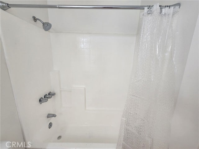 Building Photo - 14006 Vanowen St