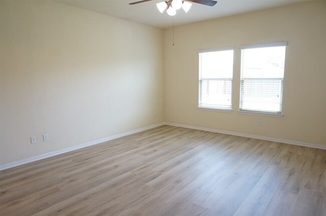 Building Photo - 2622 Whitetip Ct