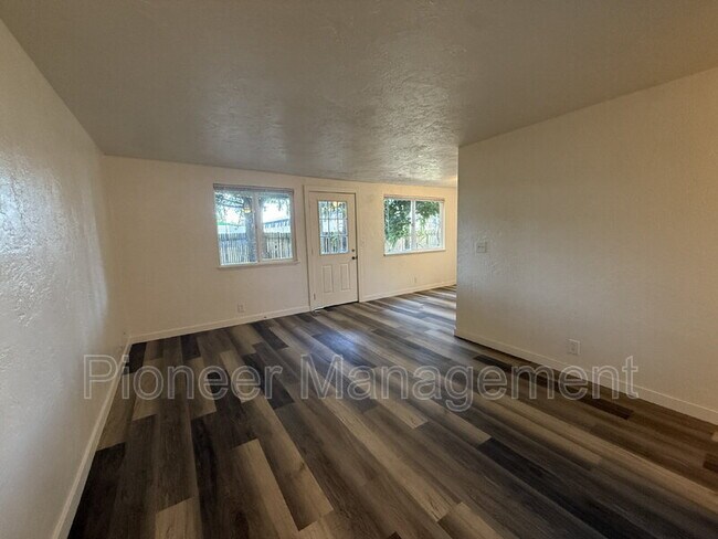 Building Photo - 5495 A St