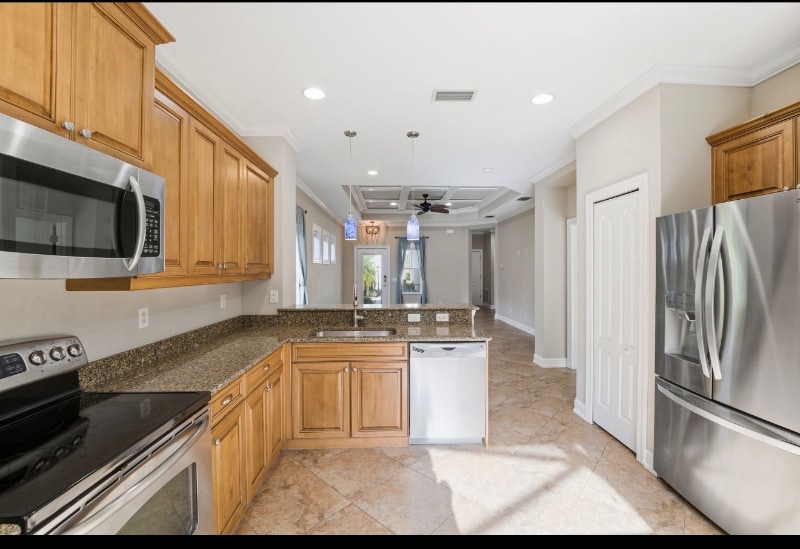 Building Photo - 4911 Boston Common Glen