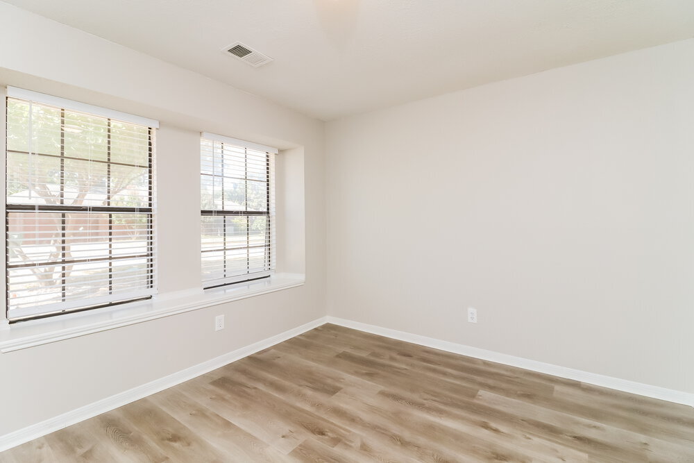 Building Photo - 6503 Rockland Dr