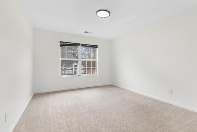 Building Photo - 45 Wyndmont Way