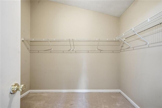 Building Photo - 3070 Bugle Dr