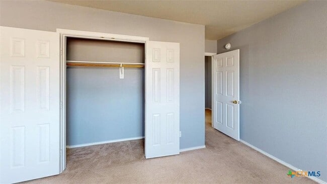 Building Photo - 701 Black Hills Trail