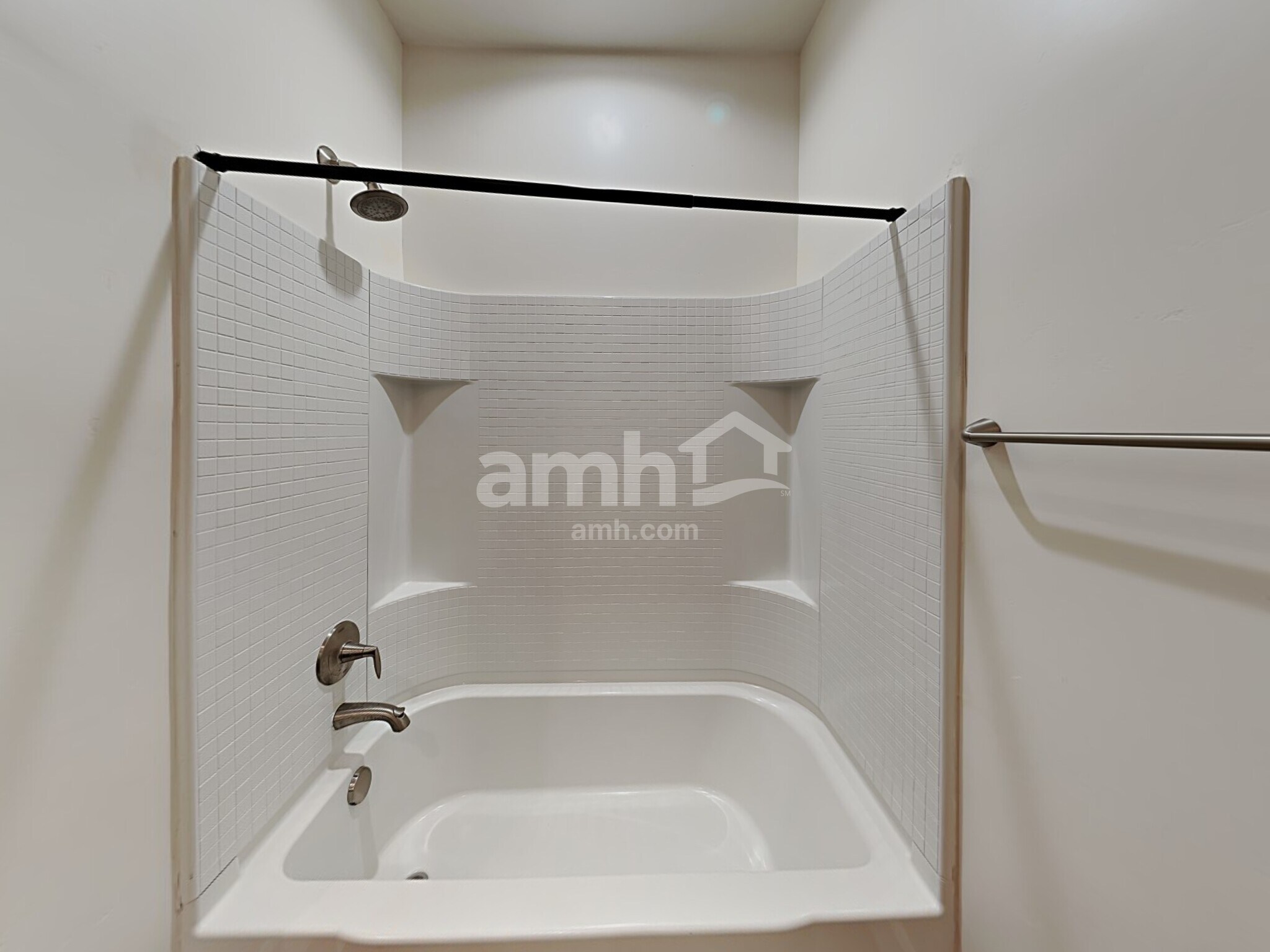 Building Photo - 426 E Sicily Dr