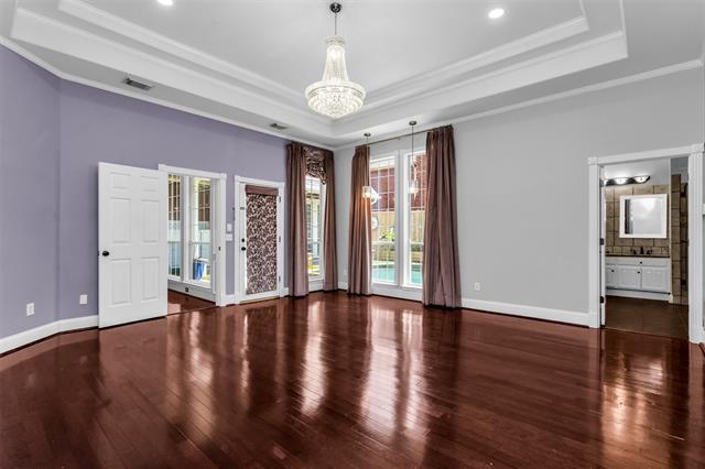 Building Photo - 4404 Hollow Oak Dr
